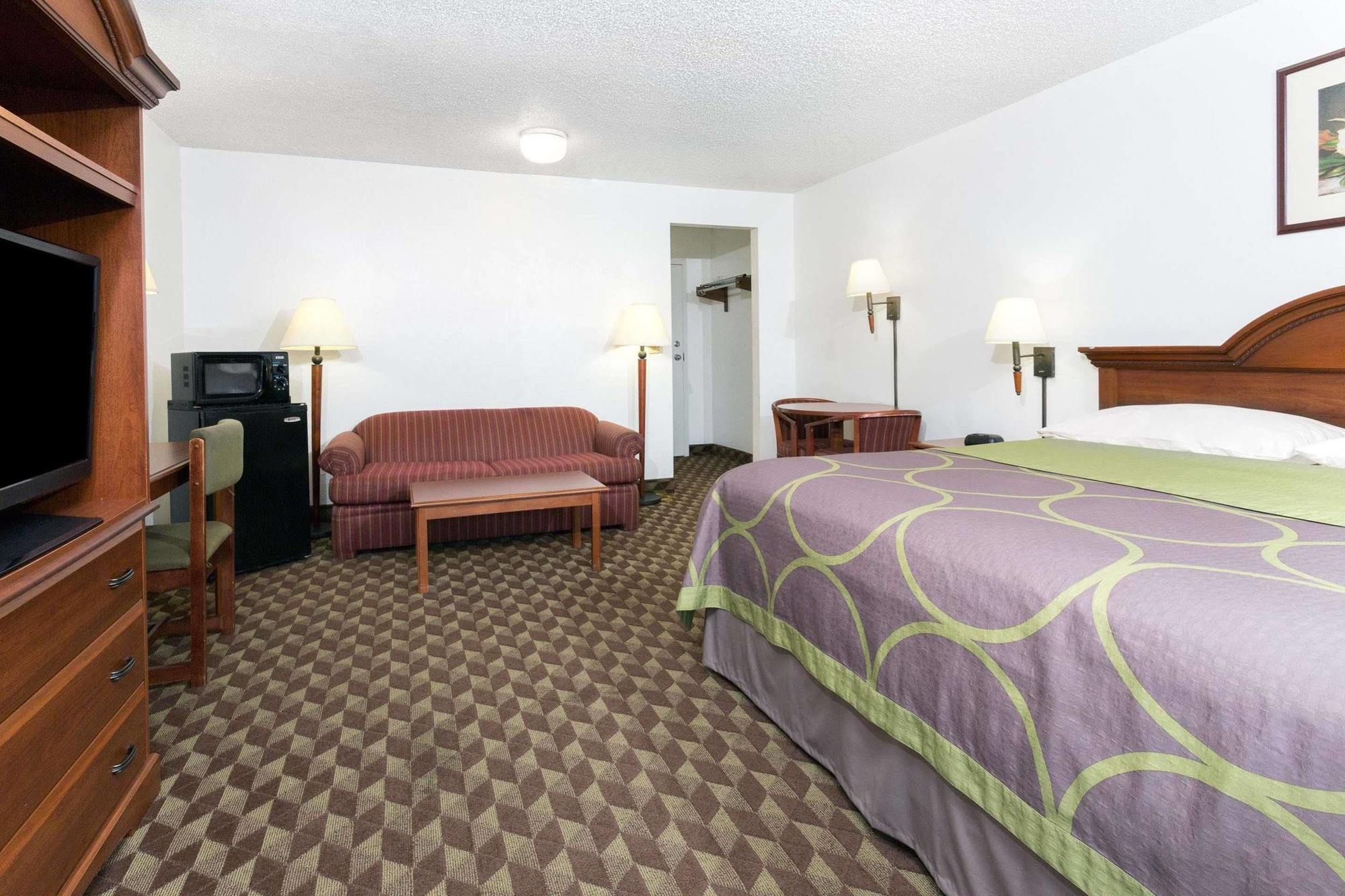 Super 8 by Wyndham Riviera Beach West Palm Beach Exterior foto